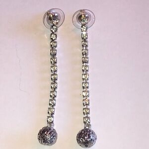 Elegant Vintage Silver Tone Classic Drop Earrings